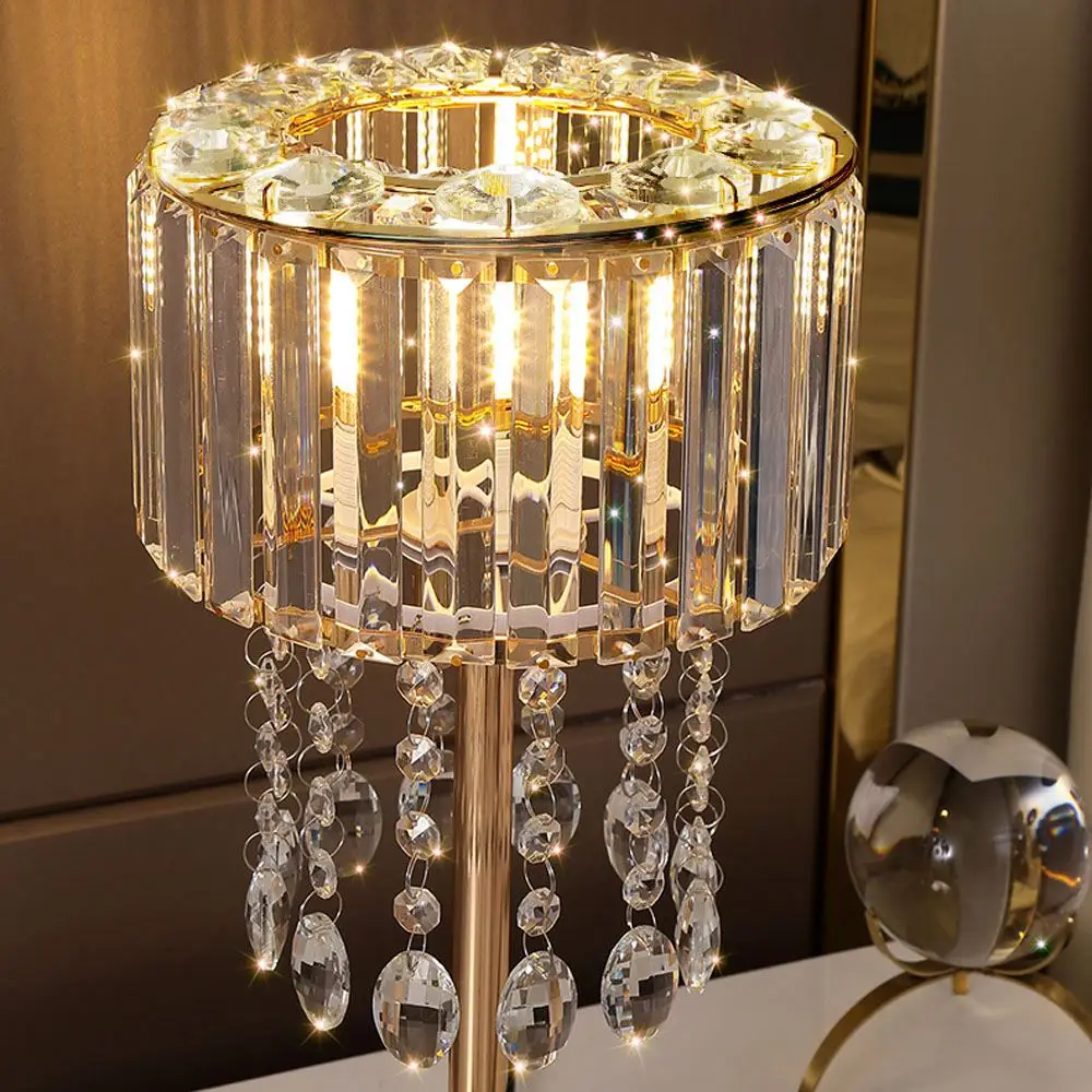 Luxury Crystal Table Lamp Gold Post-Modern Bedside Light Prism Shade Desk Lamp with Pendants Tassel Deco for Bedroom Living Room
