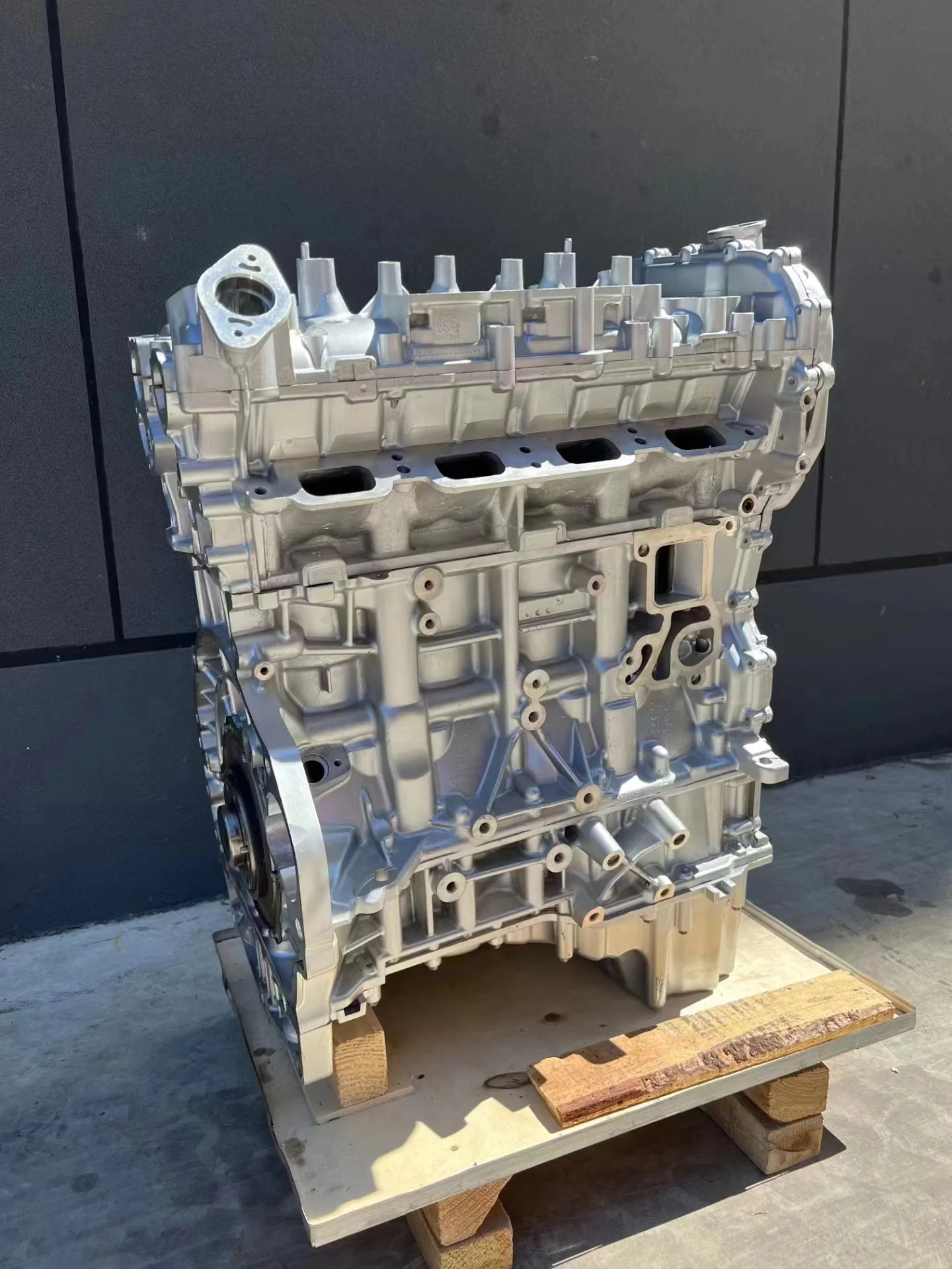 Original Quality 20L4E Engine Motor Complete Engine Long Block 20L4E Engine Assembly For Roewe MG SAIC MAXUS 2.0T