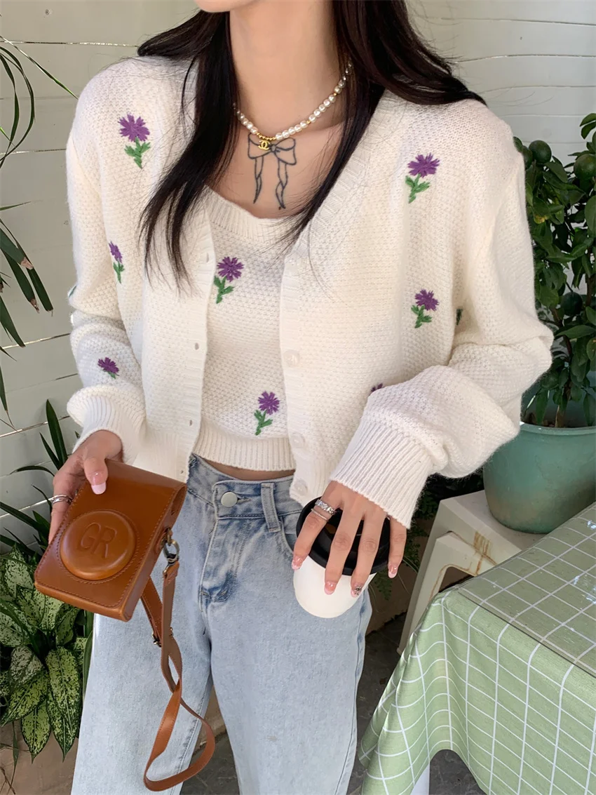 

PLAMTEE Sweet Soft Slim-Fit Coats Women Flowers Chic Casual Autumn 2023 Elegant With Knitted Tank Tops Sweaters Daily New Loose