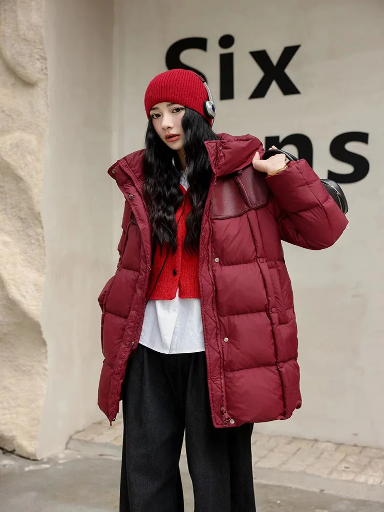 Weiße Gänsedaunen-Daunenjacke aus PU-Leder mit dicker Kapuze, mittellange Daunenjacke für Damen im Winter 2025, warme, superweiche Jacke