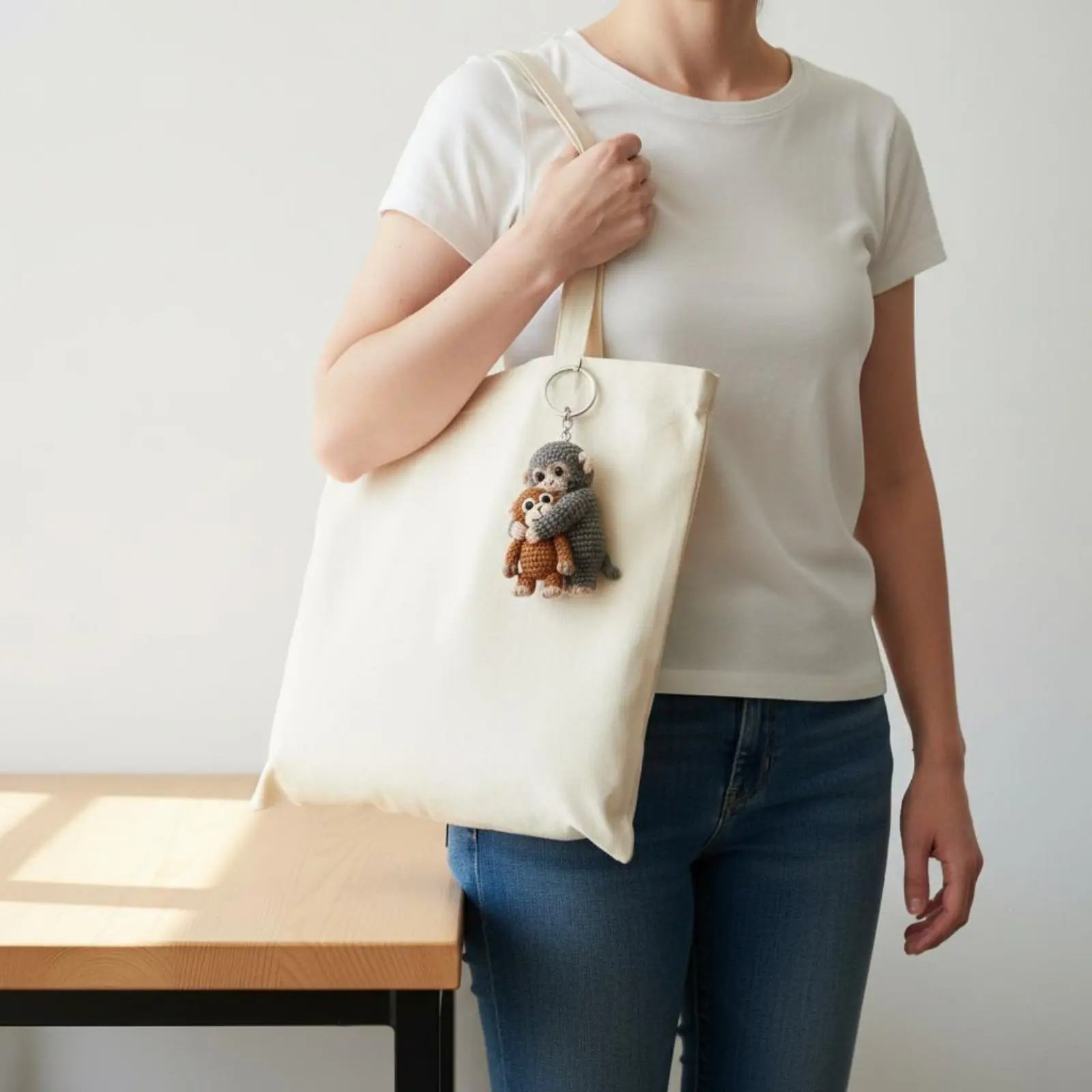 

Crochet Primate Keychain Soft Texture Knitted Creature Pouch Decoration Knitted Creature Keyring Long-Lasting Individual