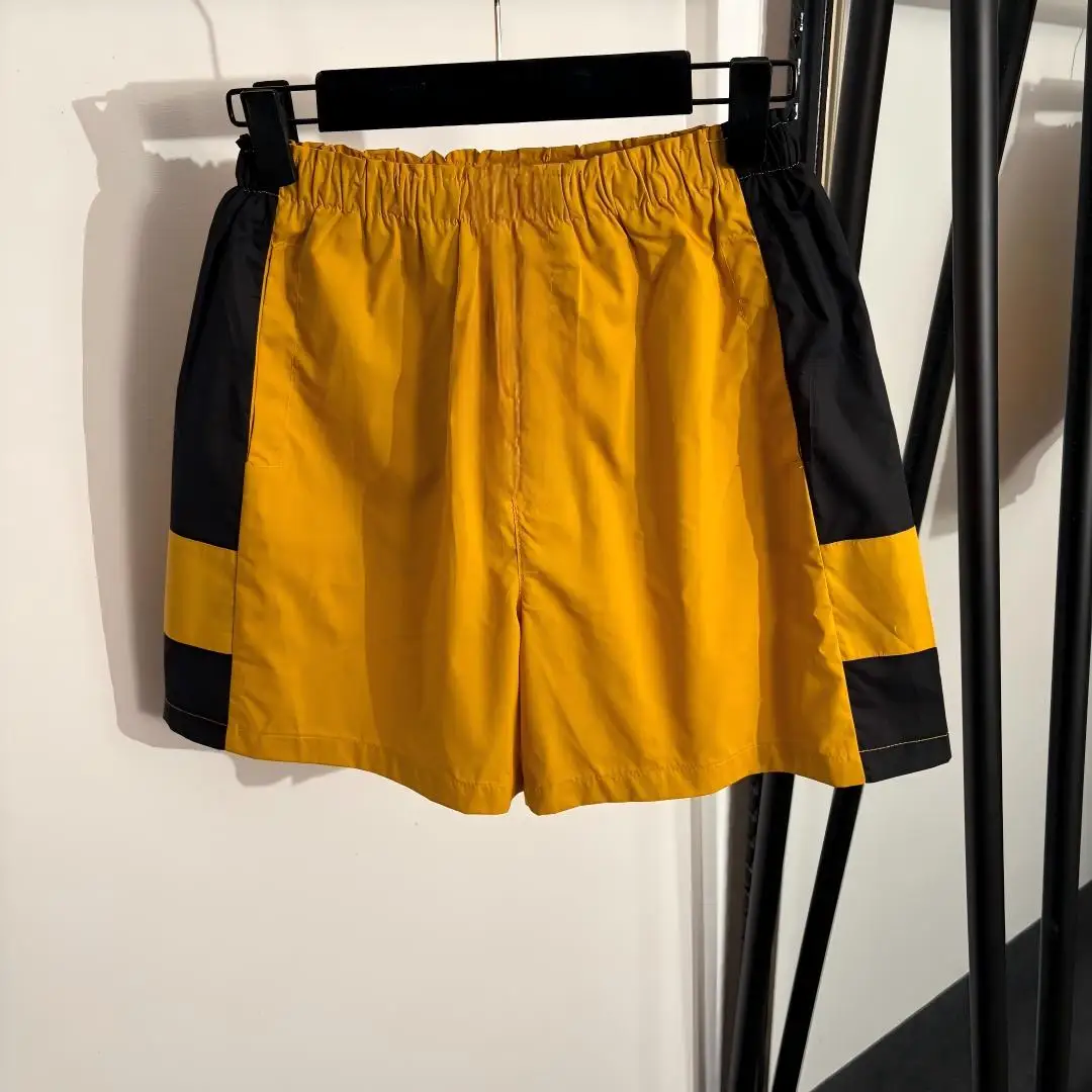 

New Fashion Black Yellow Spliced Shorts Women Casual Commute Outer Wear Short Pants