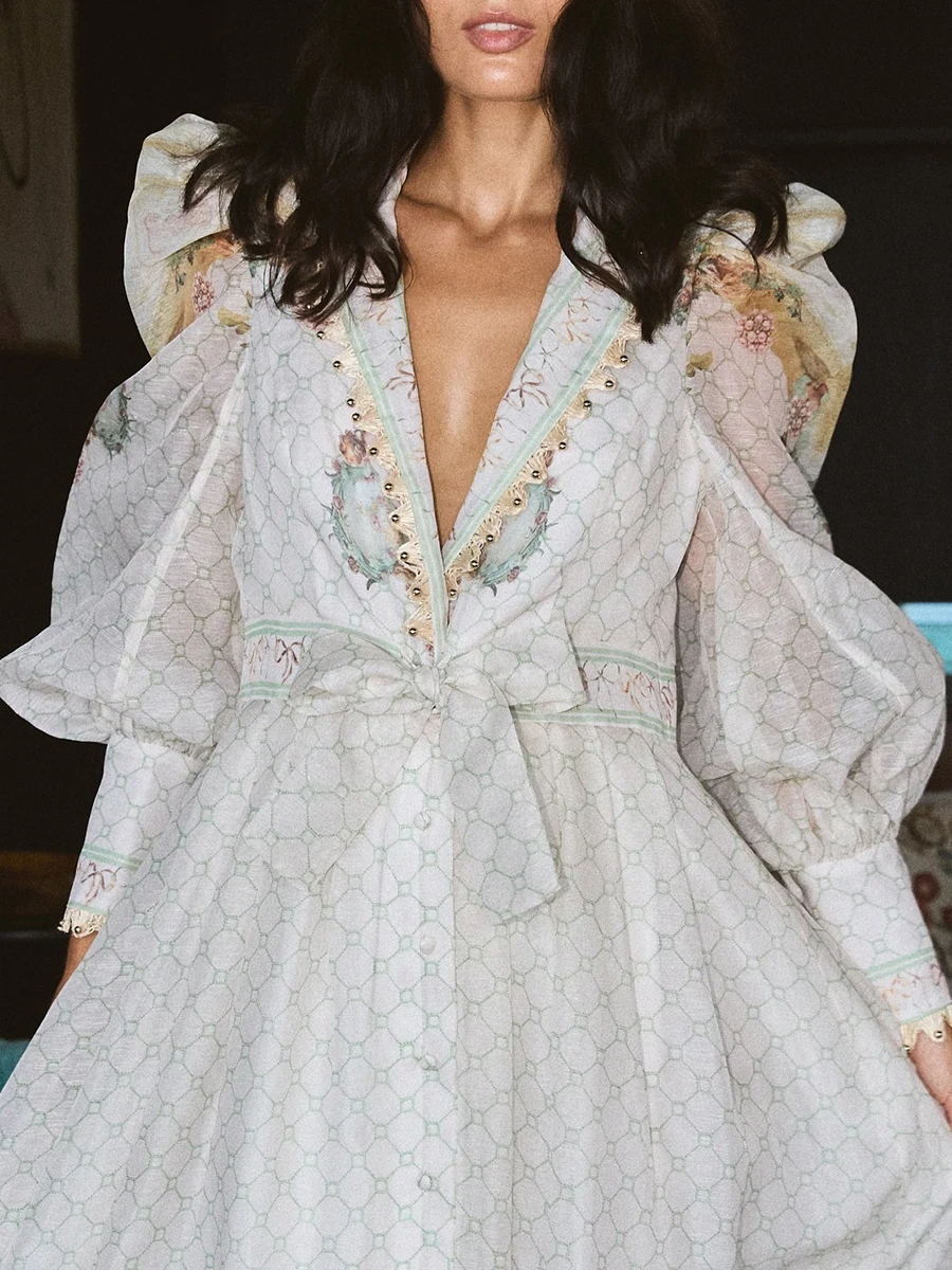 เดรสผ้าโปร่งลายสก็อตสไตล์ฝรั่งเศสย้อนยุค VGH สำหรับผู้หญิง ปกเสื้อแบบปกเชิ้ต คอวี แขนยาว ตัดต่อผ้าหลายชั้น ดีไซน์หรูหรา ยาว สำหรับฤดูใบไม้ร่วง