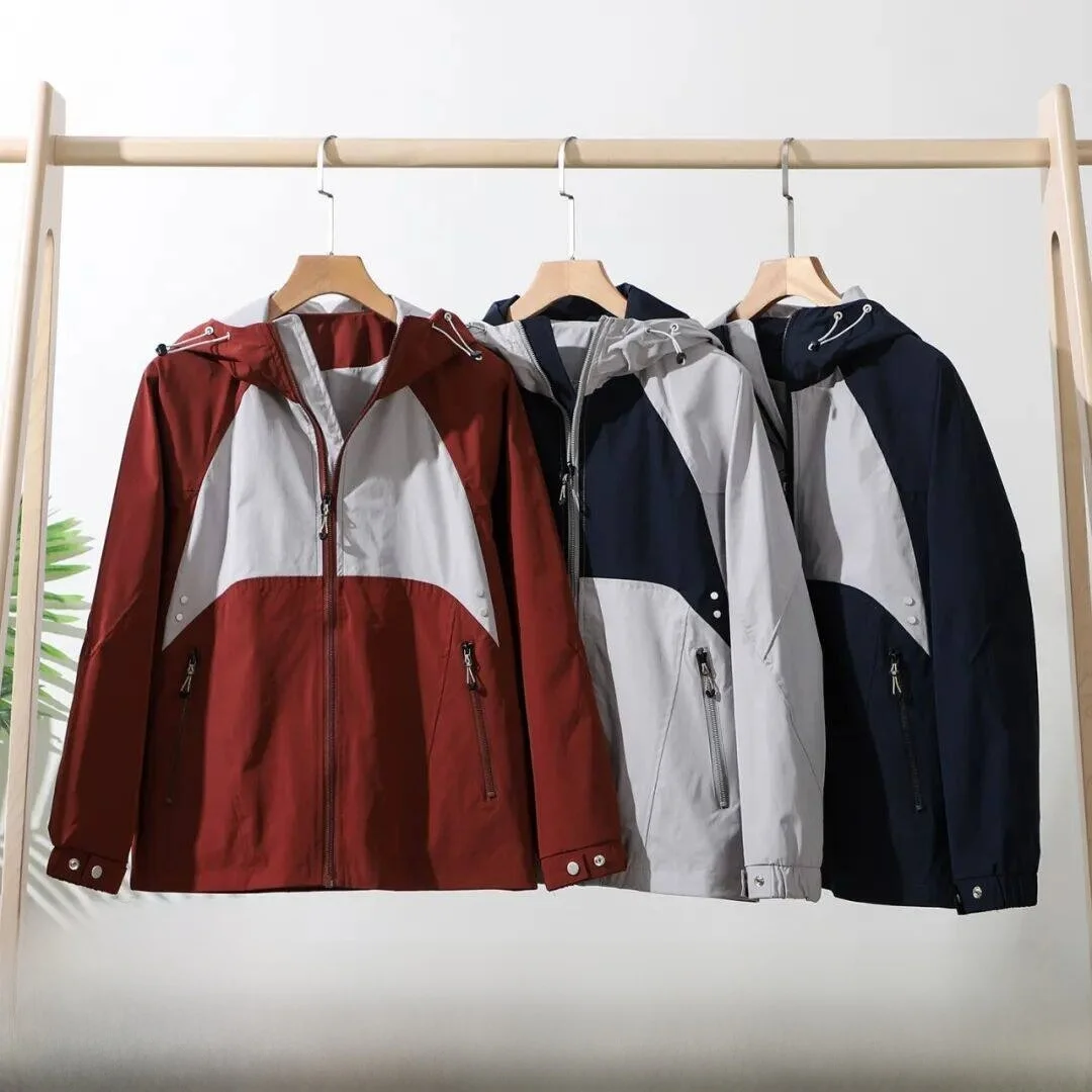 

Men's Outdoor Lightweight Waterproof Hooded Jacket Color Block Casual Style Spring Autumn Standard Fit Polyester Fiber