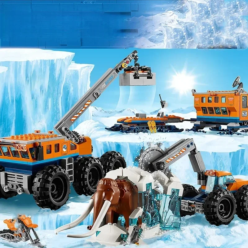 

786pcs MOC Polar Adventure Base Building Blocks with Crane Car DIY Assembly Bricks Kit Educational Toy Gift
