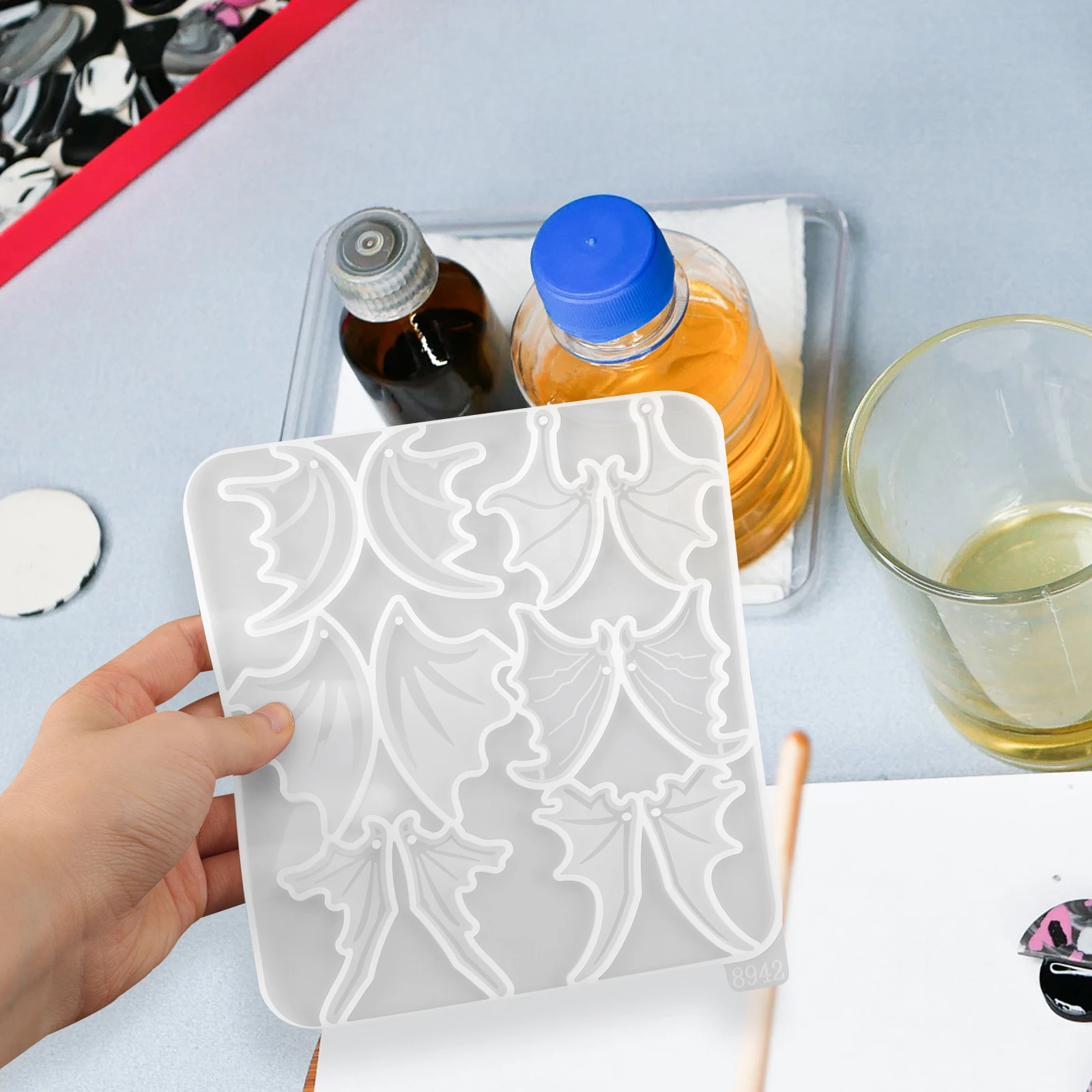 

Dragon Wing Resin Mold White 8942 Hanging Adornment Mold Silicone Jewelry Supplies Pendant Charm Craft Accessories