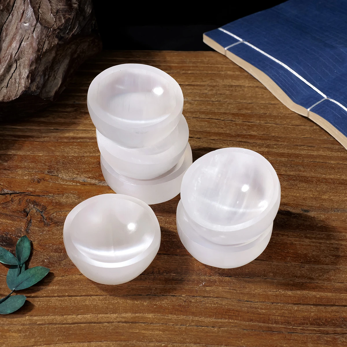 1pc Natural Crystal White Selenite Round Bowl Raw Stone Polished Home Decoration Plate Ornament Holiday Gift view 6