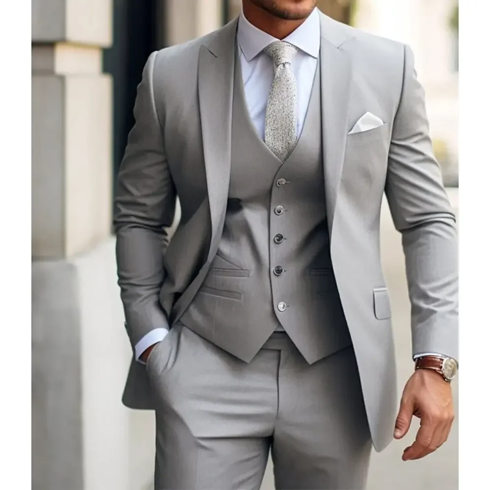 Grey Men Suits 3 Pieces Jacket Pants Vest Single Breasted Peaked Lapel Wedding Groom Formal Bespoke Male Sets ropa hombre