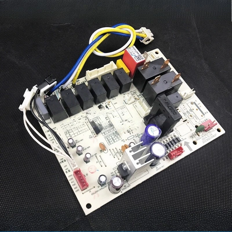 

Детали подходят для Midea 3-конного шкафа, кондиционера, компьютерная плата, вертикальная внутренняя основная плата машины, новый оригинал.