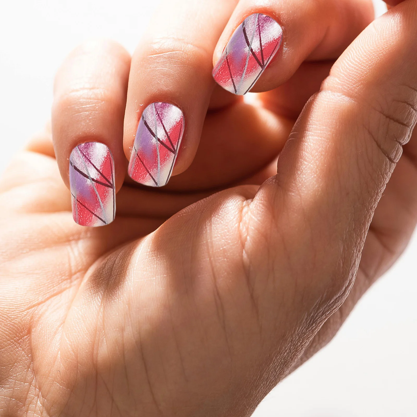 

24 Pcs False Nails Press on Shine Fake with Designs Artificial Short Full Tips Stick