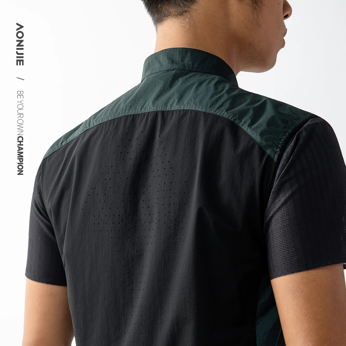 سترة رياضية خارجية للجنسين من Aonijie خفيفة الوزن مقاومة للرياح معطف جري دافئ للتخييم وتسلق الجبال والمشي لمسافات طويلة