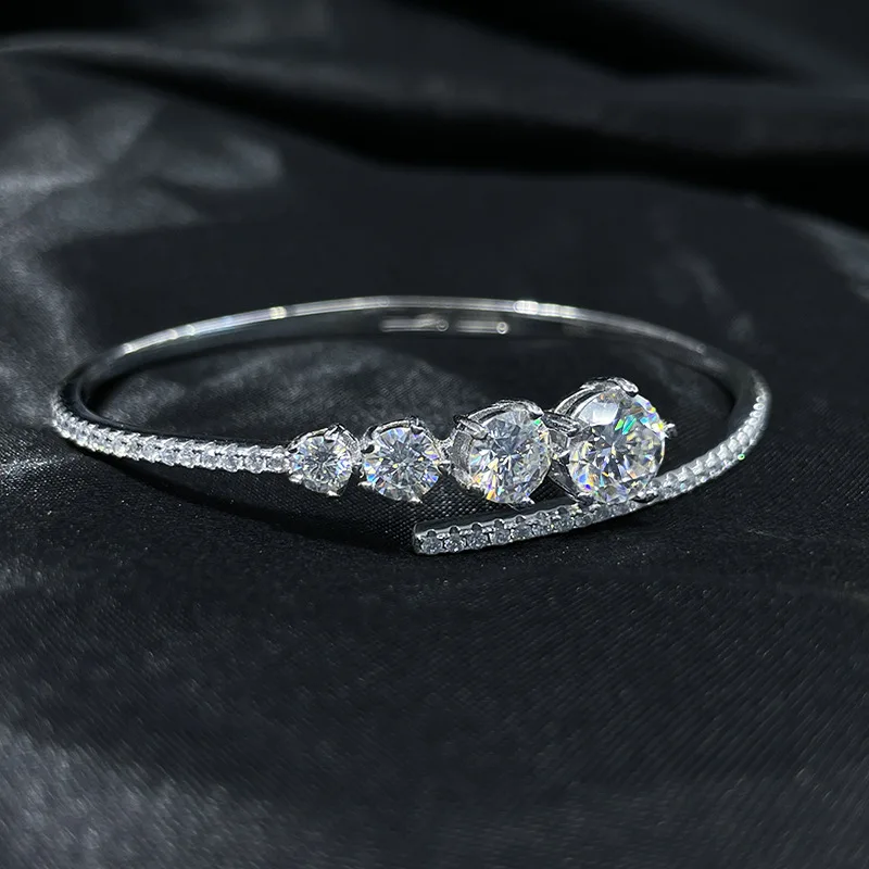 

S925 Silver Plated White Gold 55*49mm 3.8CT Moissanite Geometric Adjustable Bangle for Women. Exquisite Jewelry.