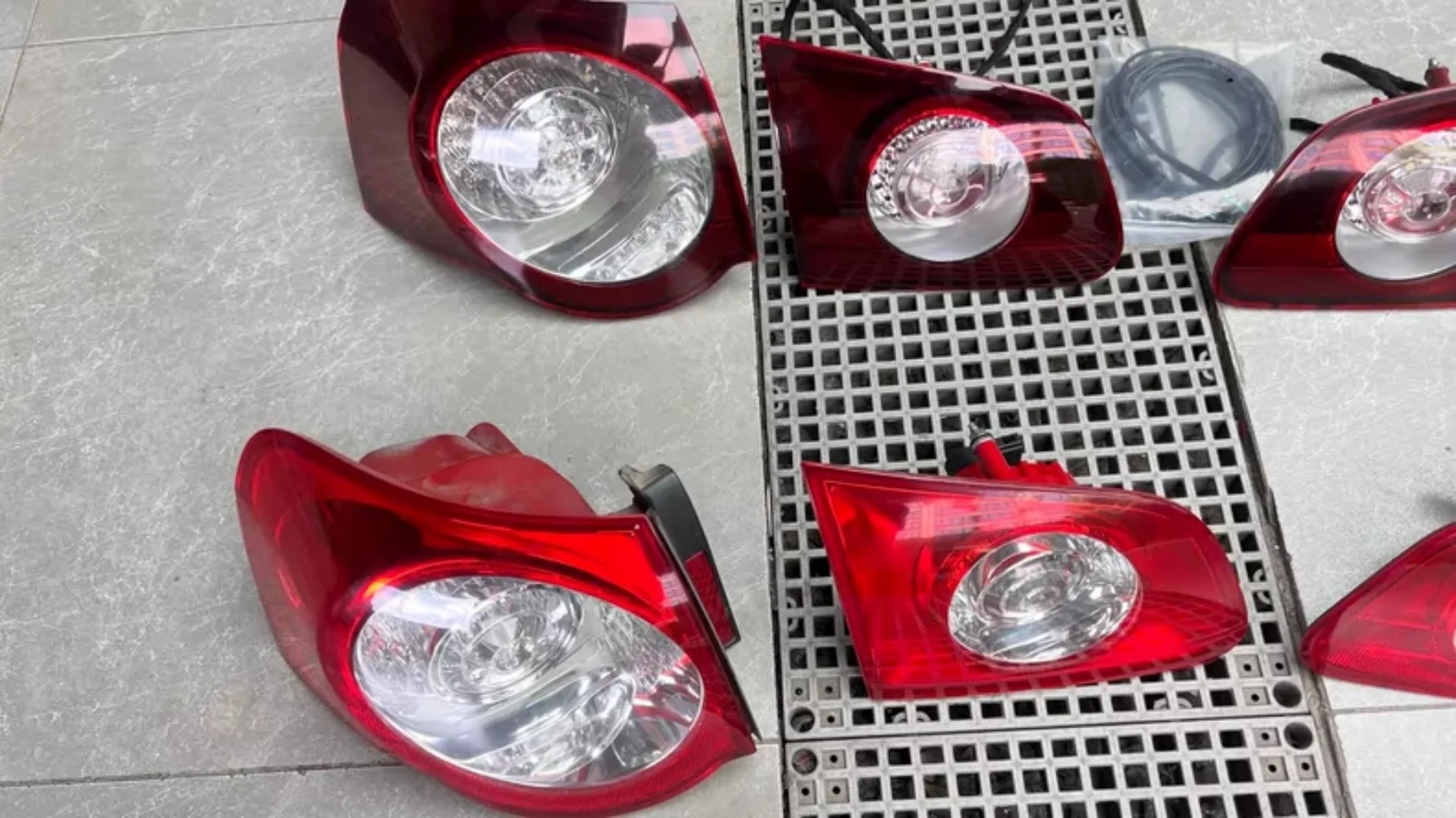 Car LED Tail Light for Volkswagen vw R36 b6 modified Brake Driving Reversing Lamp Turn Signal