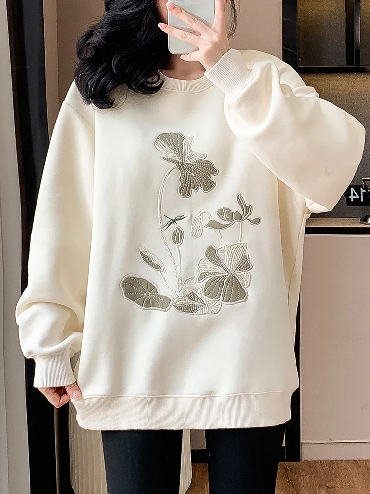 Autumn Winter Embroidered Floral Sweatshirt Women Long Sleeve Loose Casual Boyfriend Tops Pullovers Female 2025 New Beige Jumper