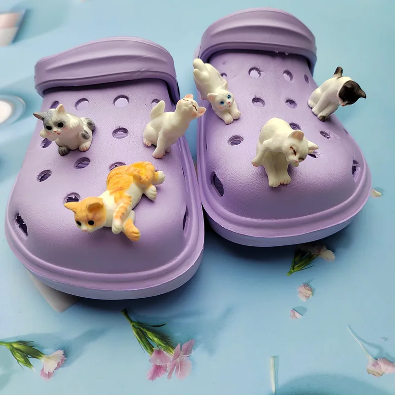 

Hot sales DIY Cute Small animals Resin Shoe Charms Decoration For Child Clogs DIY Parts Womens Slippers shoe Accessories