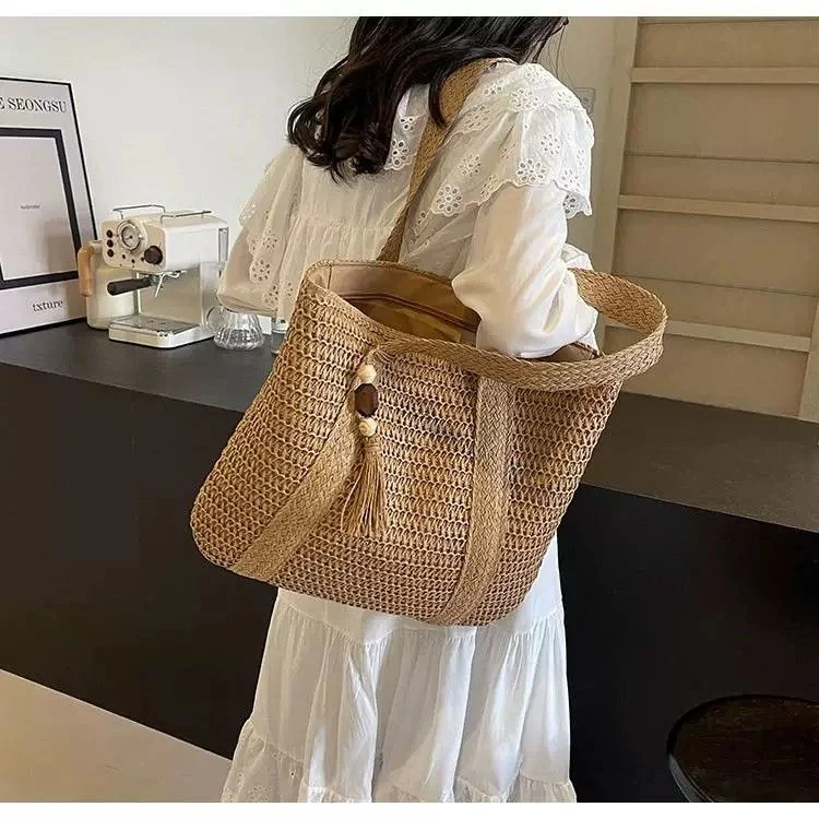 Stylish Design Fashionable Commuter Tote Bag Crossbody Bag for Short Trips, Business Travel and Vacations with Large Capacity