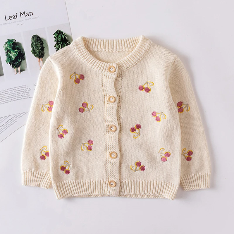 

Новинка 2023 года, осенняя детская одежда для детей 0-3 лет, свитер для маленьких девочек, пальто с длинными рукавами и вышивкой, вязаный кардиган для маленьких девочек, пальто