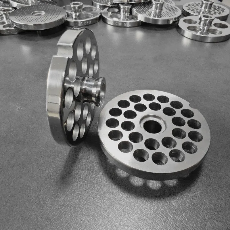 

1PC 22# Electric Meat Grinder Orifice Plate Round Blade Meat Grate 3CR13 Stainless Steel Raised Middle Hole 13mm