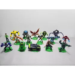 BANDAI Ben10 Figure Gwen Tennyson Max Tennyson Wildmutt Four Arms Grey Matter XLR8 Upgrade Diamondhead Ripjaws Stinkfly Toy
