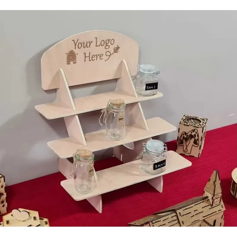 The three-story small display stand at the stall counter of the arts and crafts fair market,