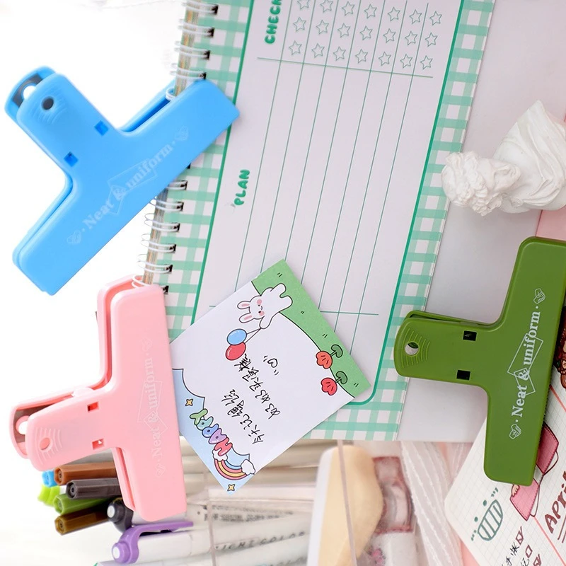 Wholesale Color Plastic Magnetic  Student File Bill Clip Personalized Paper  Hand Account  Office Long Tail
