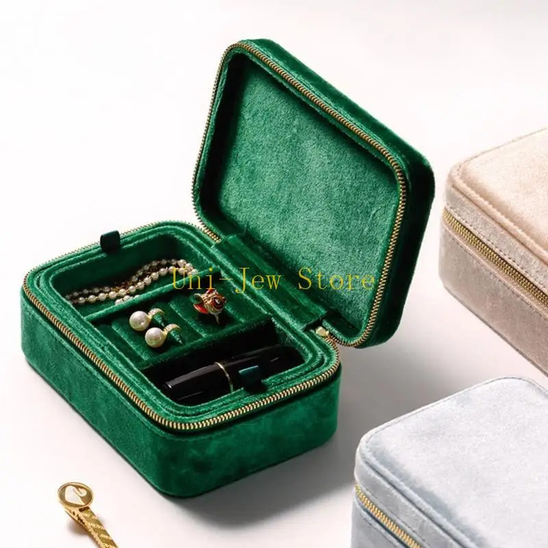 

40GB Rectangular Flannel Jewelry Storage Box Portable Jewelry Box