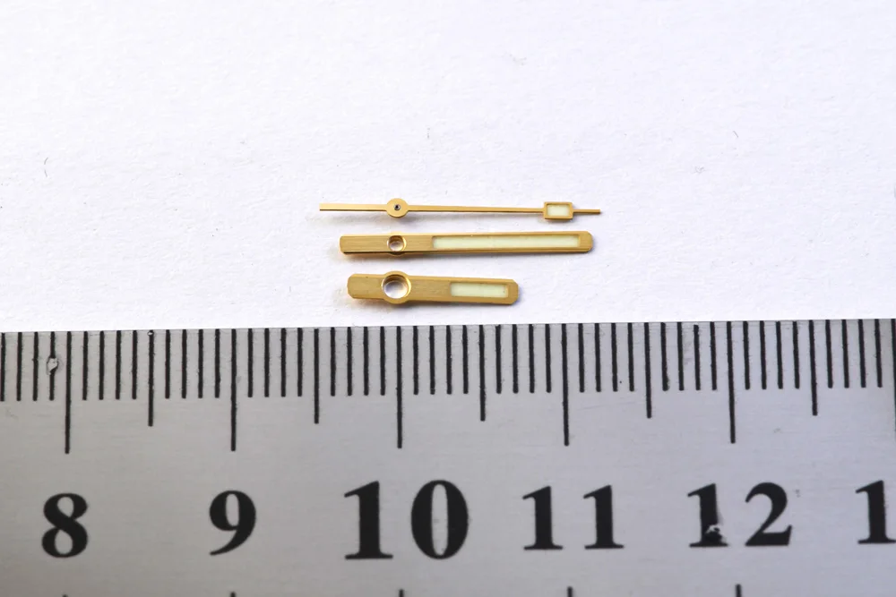 Für NH35/NH36 Goldene Uhrzeiger, superleuchtend, passend für SKX007/009 Uhren, Marine Master, passend für Seiko Automatikwerk, Uhrenzubehör – Detail 1