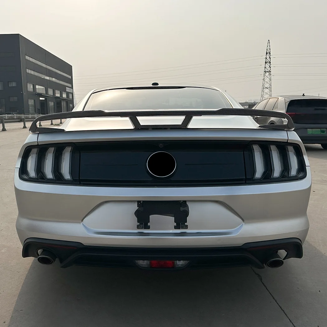 

For Ford Mustang MK6 2015-2023 GT Style large rear wing spoiler exterior modification accessories.