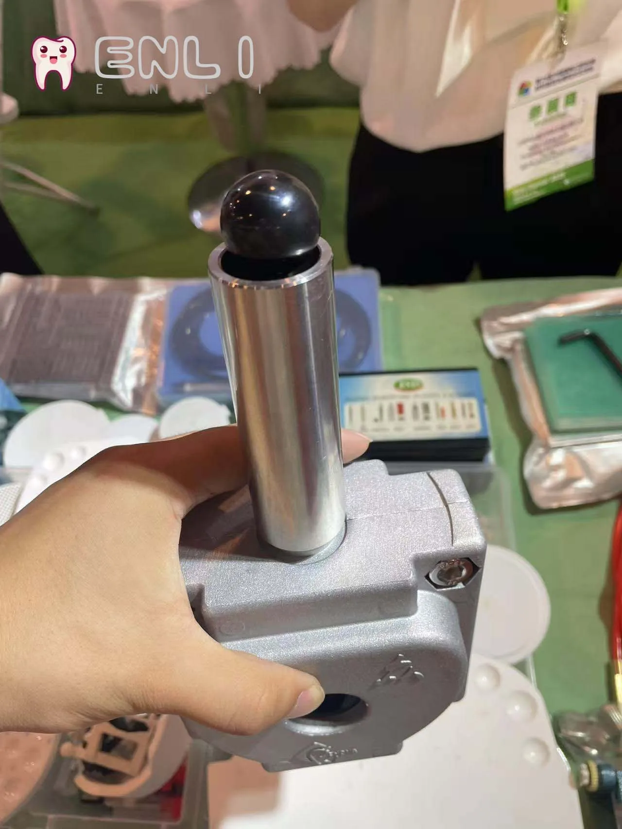 Removable flexible partial metal cast aluminium vials for denture processing in dental laboratories Injection moulding machine