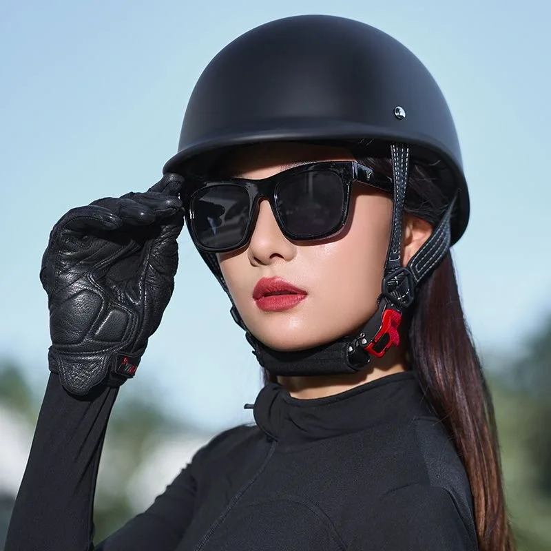 

DOT Certified Hot Sale Matte Black Half Helmet, Lightweight and Comfortable, Designed for Men and Women Riders