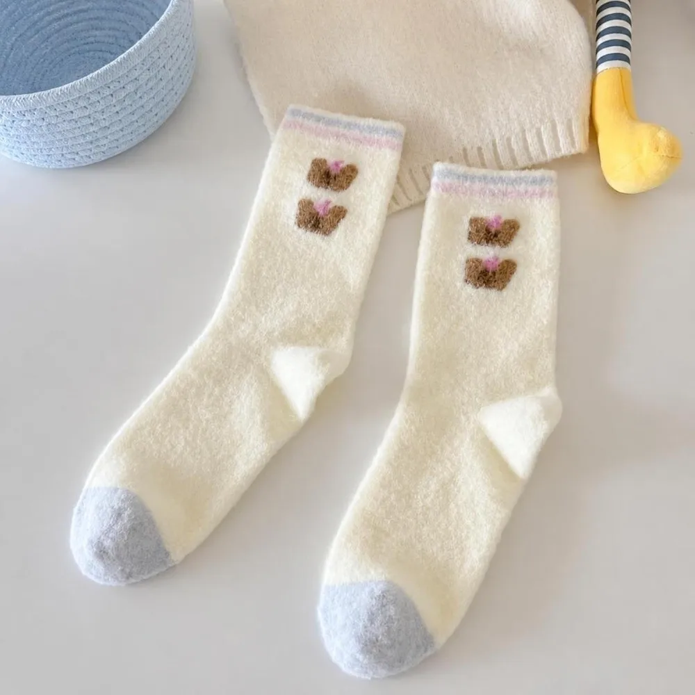 Cute Soft Acrylic Fuzzy Socks Thick Warm Mid-Calf Socks Non-Slip Striped Jacquard Home Socks For Women Ladies