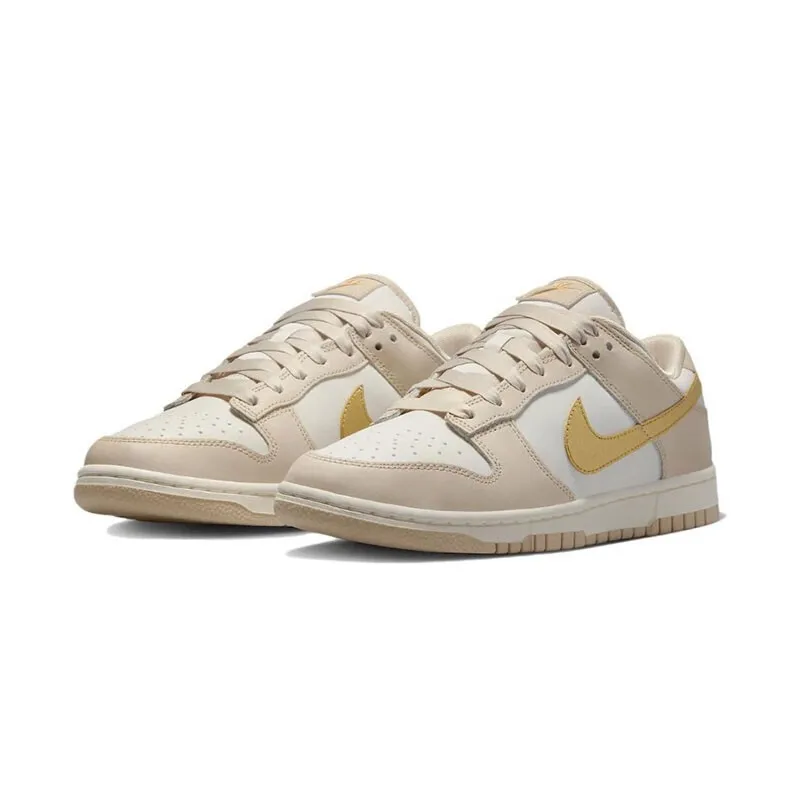 Nike Dunk Comfortable and Fashionable Low Top Board Shoes for Men and Women