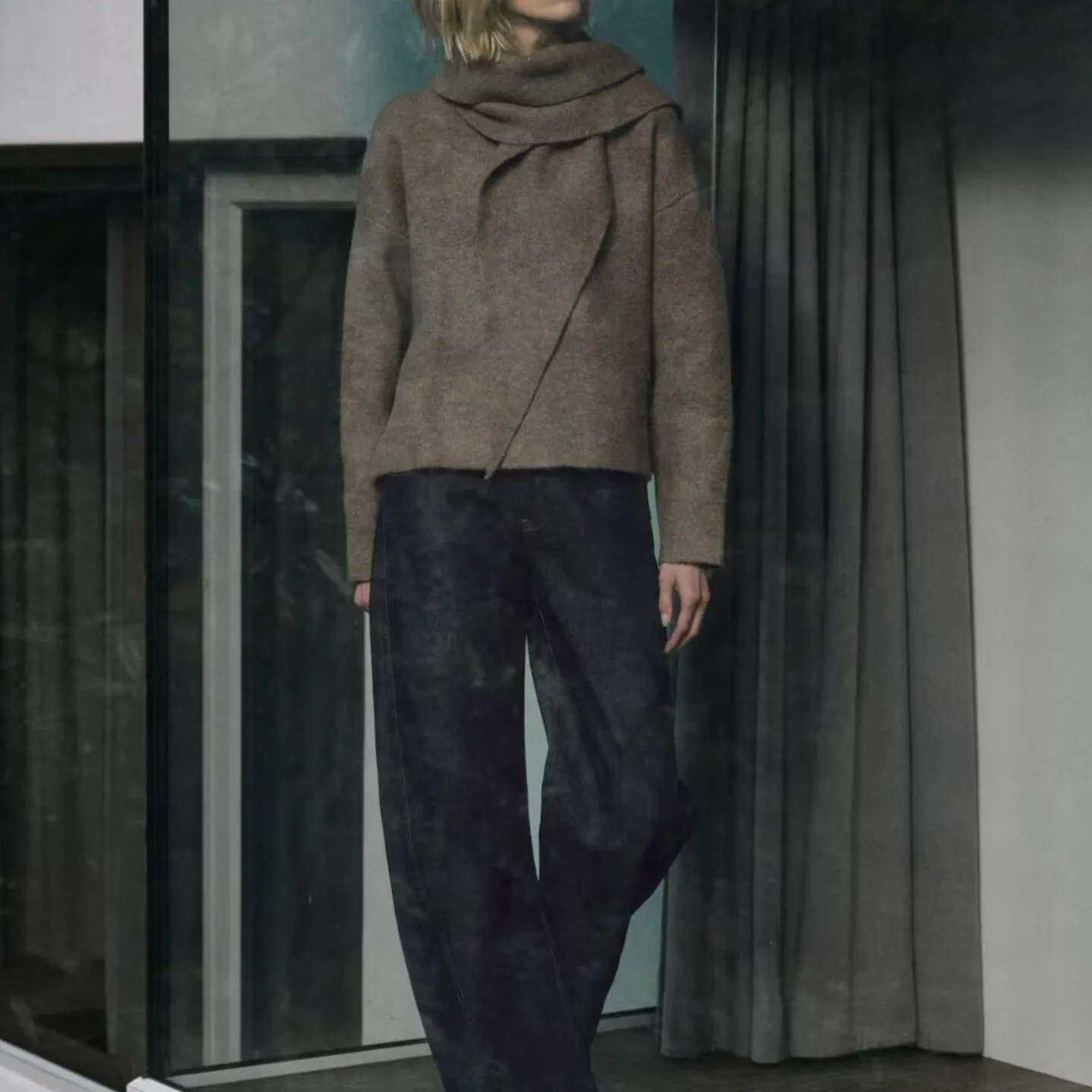 패셔너블 니트 스카프 다용도 개성 심플 디자인 가을 2025 여성 의류 Z 브랜드 레귤러 핏 롱 스카프