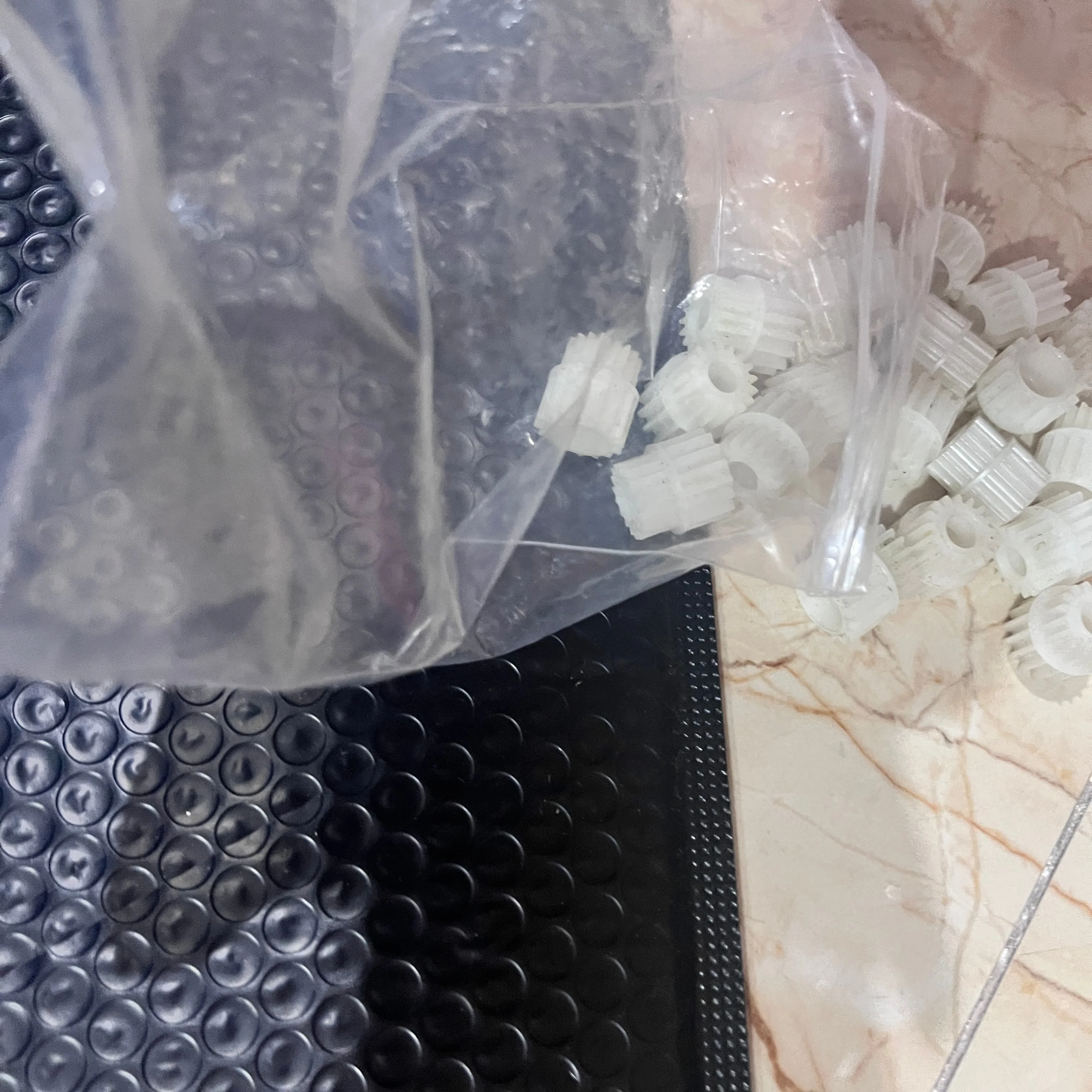 

1PCS LY9007 Ejector Gear for Brother HL-2260 HL-2320 2560 2365 2560DN 2260D 2320 DCP-L2520 2540 2740 7080 7180 7380 MFC-l2700