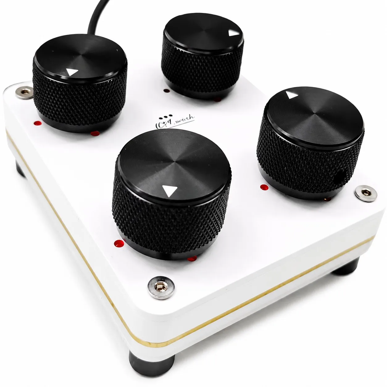 4-knob MIDI controller for music production with customizable CC-mapped USB-C DAW control