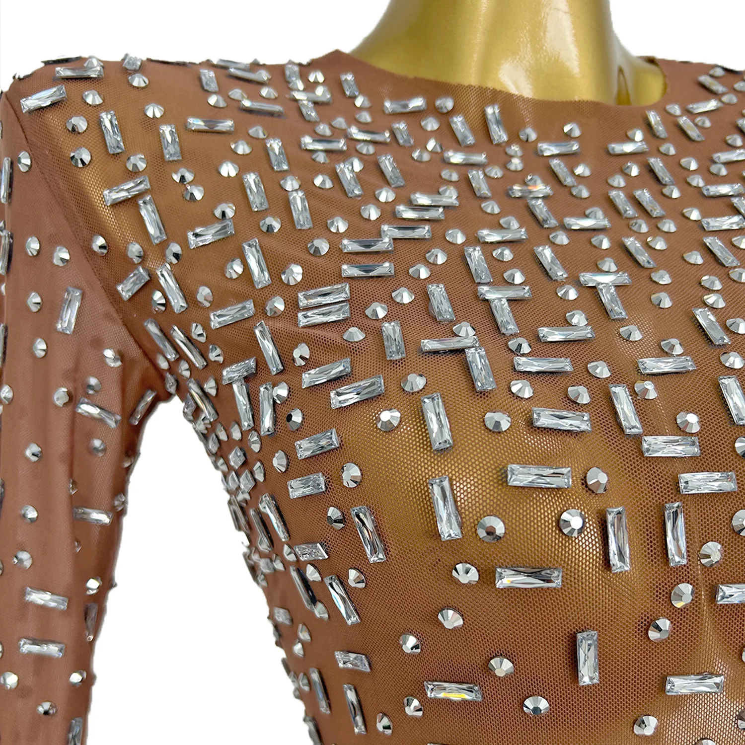 キラキララインストーンシースルーブラウンメッシュドレスセクシーな女性ナイトクラブイブニングドレスハイエンド誕生日パーティーウエディングドレスBailian