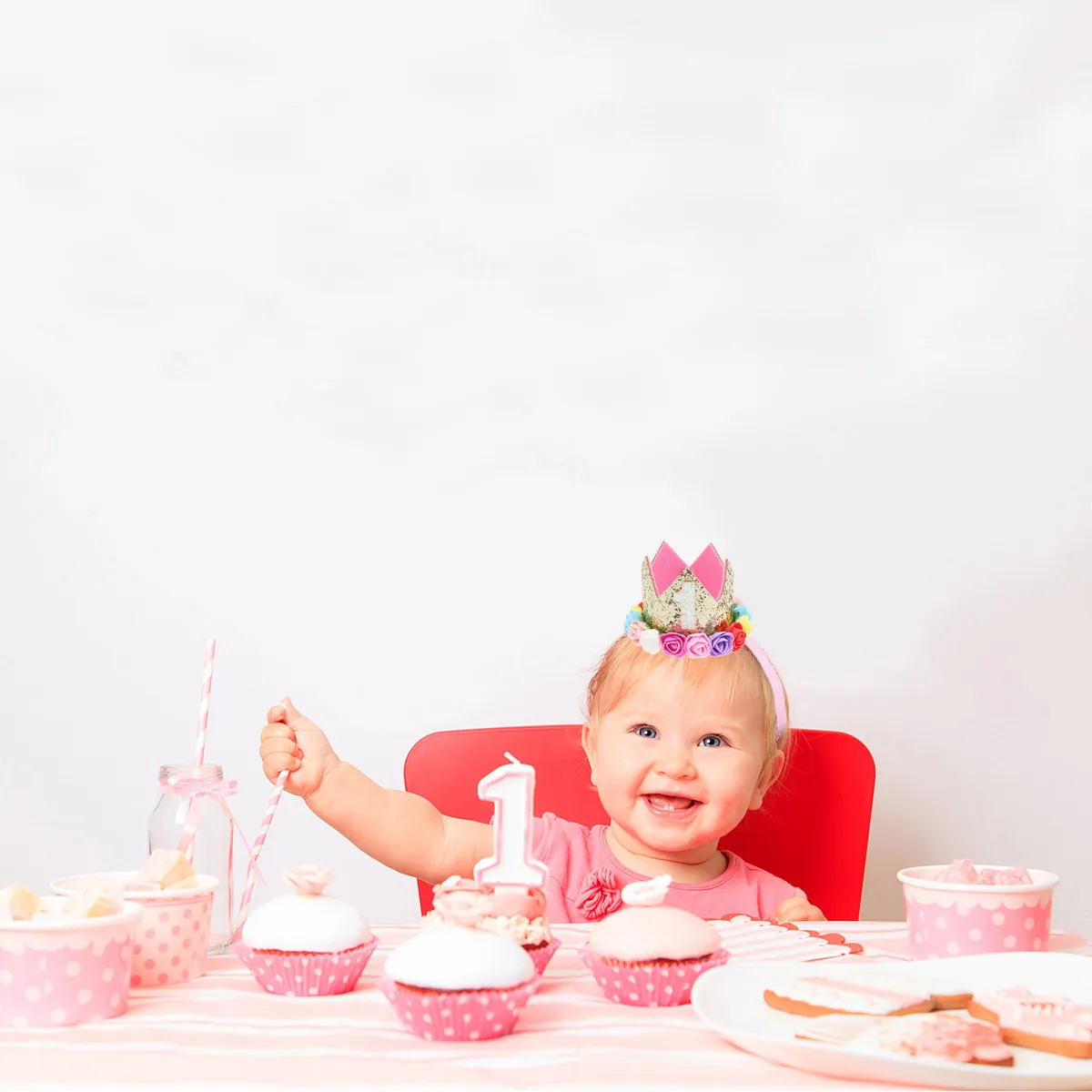 

Пластиковые прочные безопасные праздничные колпаки для детей, аксессуары для дня рождения, головные уборы для младенцев, детские короны с цветочным декором, легкие