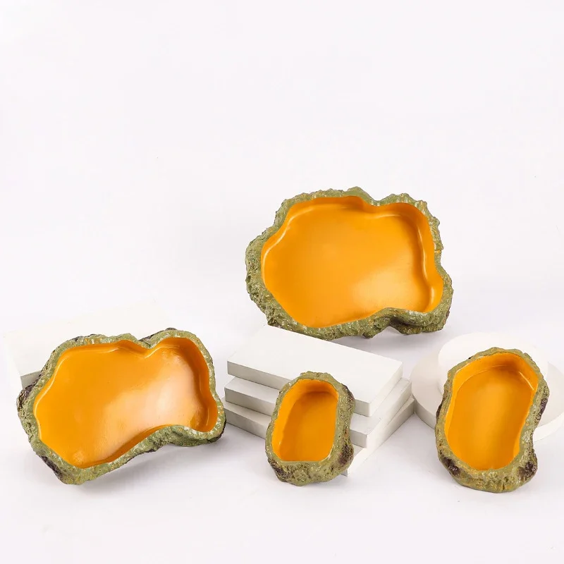 

Reptile Water Bowls Decorative Terrarium Habitat Decoration Resin Feeding Bowl for Frog Tortoise