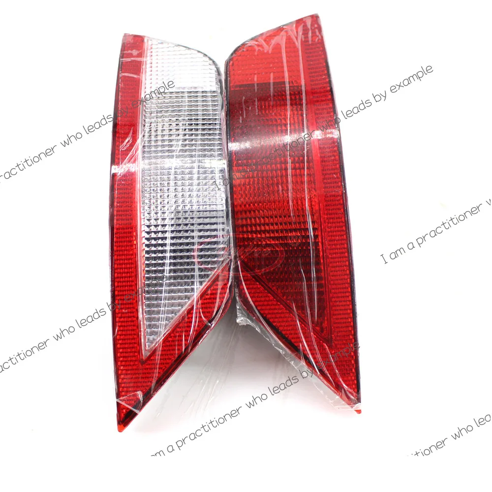 

Suitable for 09-14 Hatchback Ford Focus Rear Bar Light Brake Light, Rear Width Indicator Tail Light