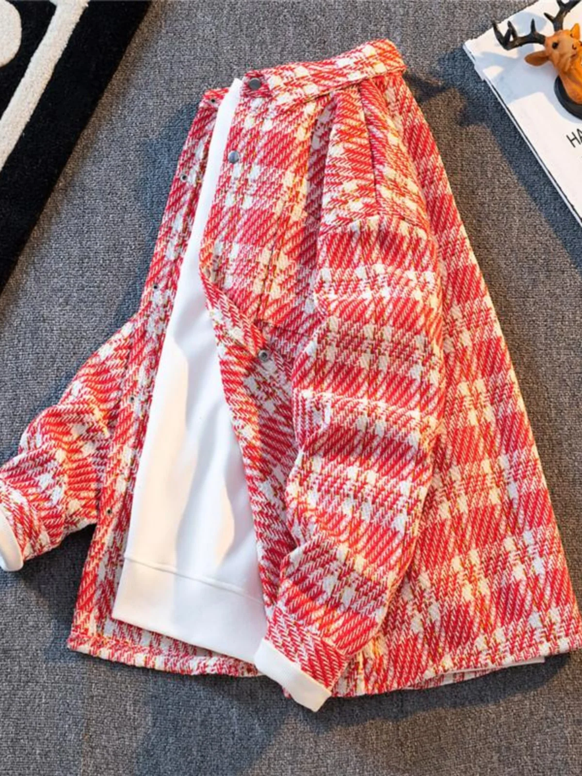

Knitted Versatile Men's Jaet Autumn Sle Loose Casual Open Cardigan irt Retro Plaid Pattern for Young Men in China