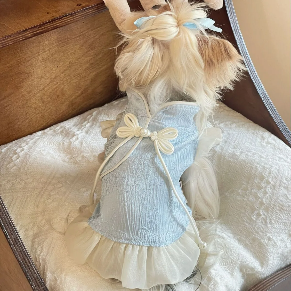 3 Seasons Luxury Pet Cheongsam Oriental Tulle Skirt Small Dog Cat Princess Dress Embossed Breathable Puppy Kitten Outfit