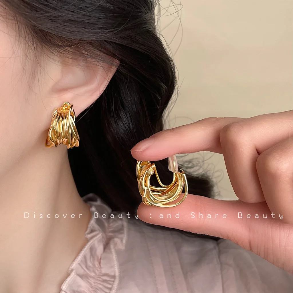 DIY accessories French metal ear clips without ear piercings, fashion light luxury geometric earrings, temperament mosquito coil