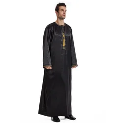 Eid Arabia Saudí hombres bata borla Jubba Thobe Abayas musulmanas vestido islámico para hombres Dubai Turquía Thoube Dishdasha Djellaba Abaya Kaftan