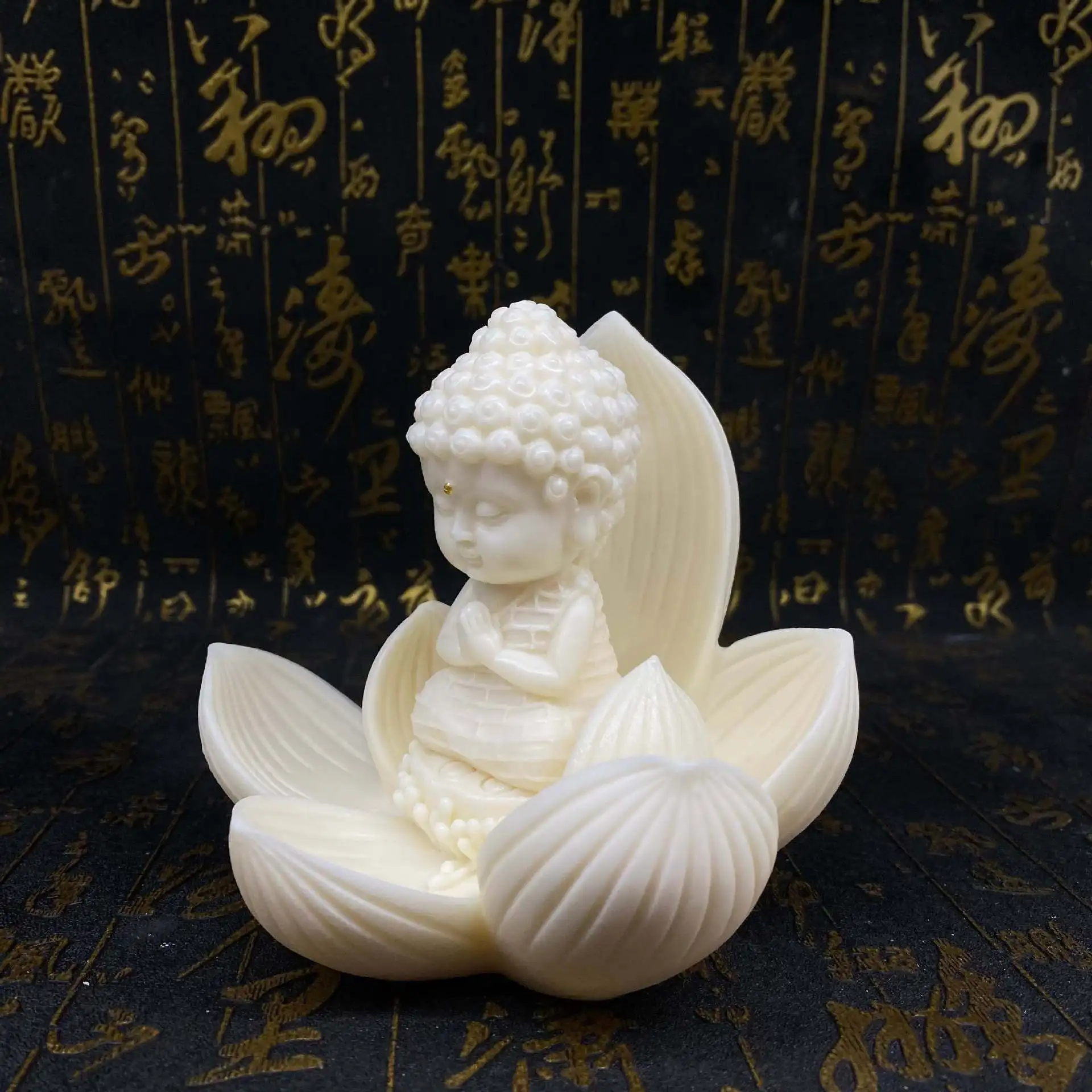 Natural Tagua Nut Hand Carved Baby Buddha Statue Car Dashboard Hanging Pendant Home Vehicle Collectible Ornament Gift
