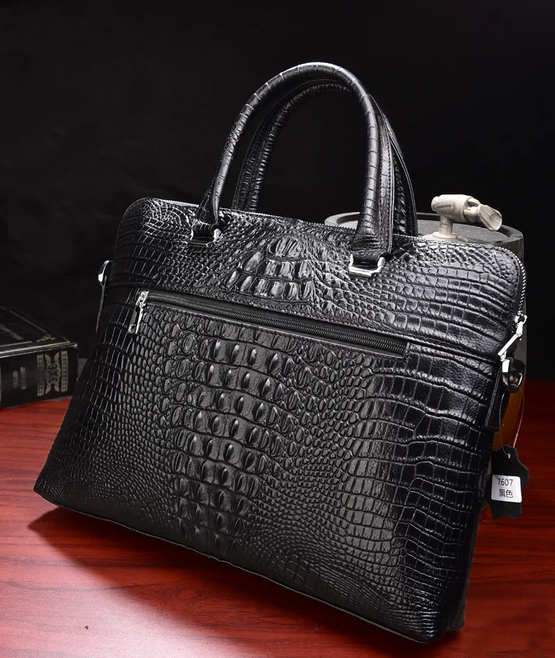 2023 New Luxury 100% Cow Genuine Leather Business Men\'s Briefcase Male Shoulder Bag Real Leather Men Alligator Tote Computer Bag