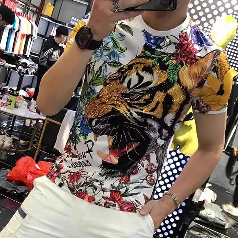 European Station European 2024 Summer New Round Neck Slim Short Sleeve T Shirt Men's Bottom Half Sleeve Shirt