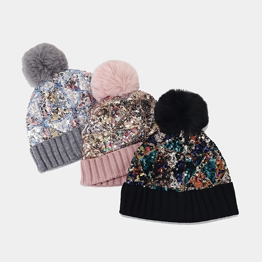 Colorful sequin knitted hat for women in autumn and winter, versatile on the streets, thickened warm fur ball, ear protection, a