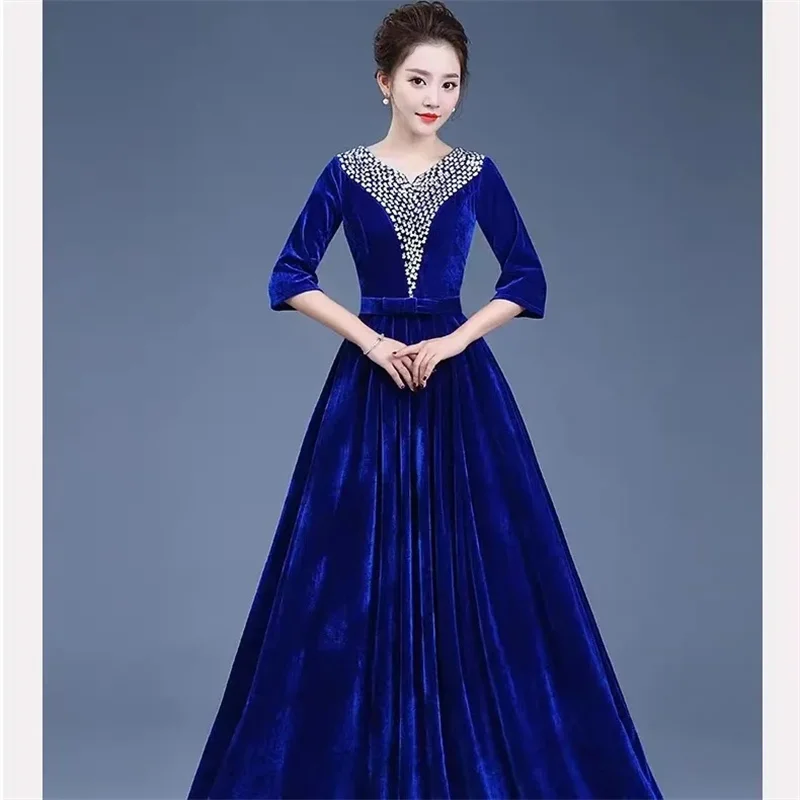 Golden Velvet Chorus Performance Dress New Year Eve Spring Festival Gala Women Chinese Slim Fit Mother Chorus Conductor Clothing