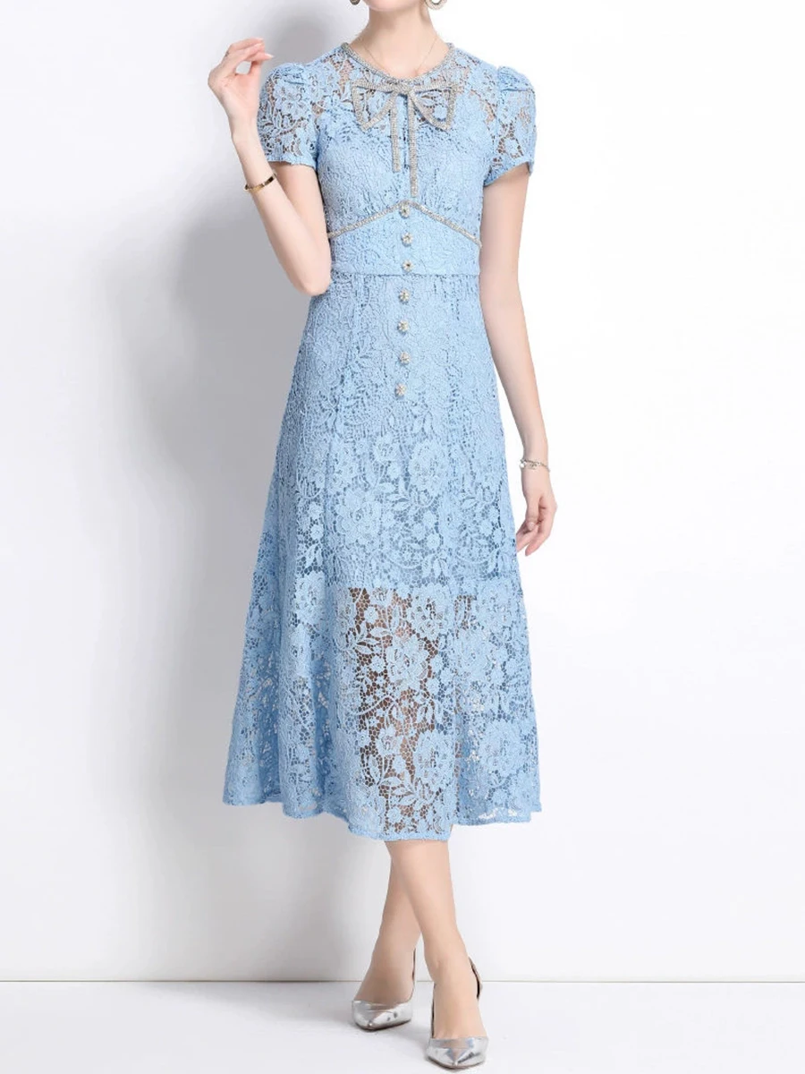 VGH 固体痩身中空レースドレス女性のためのラウンドネック半袖ハイウエストスプライシングボタン甘いドレス女性スタイル