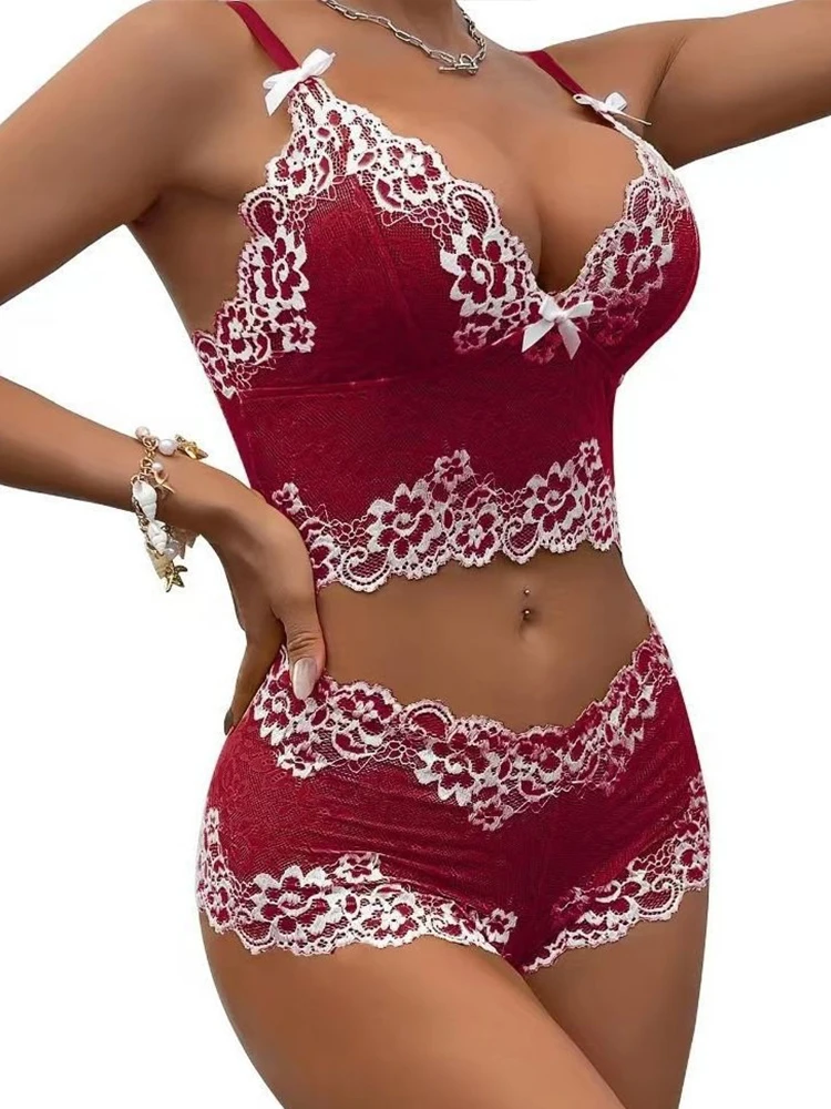 Reggiseni sexy Set di lingerie Intimo caldo Mutandine sexy da donna Lingerie esotica Nuovo pizzo trasparente con apertura sul cavallo Costumi erotici porno